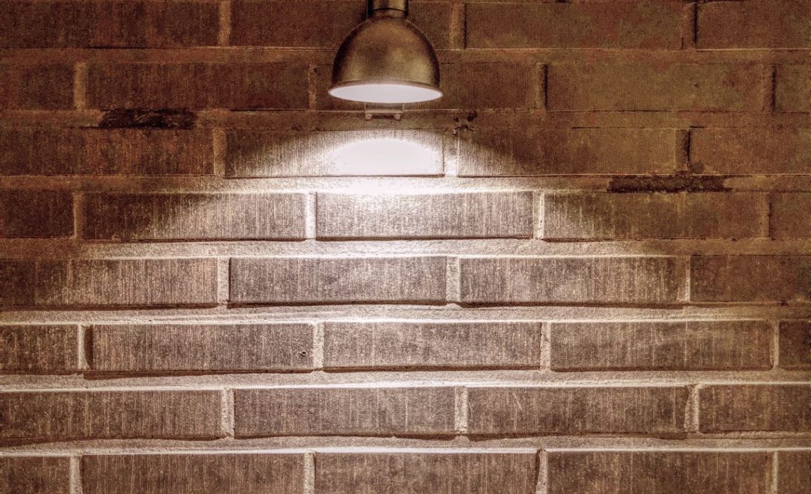 oświetlenie halogenowe 12v